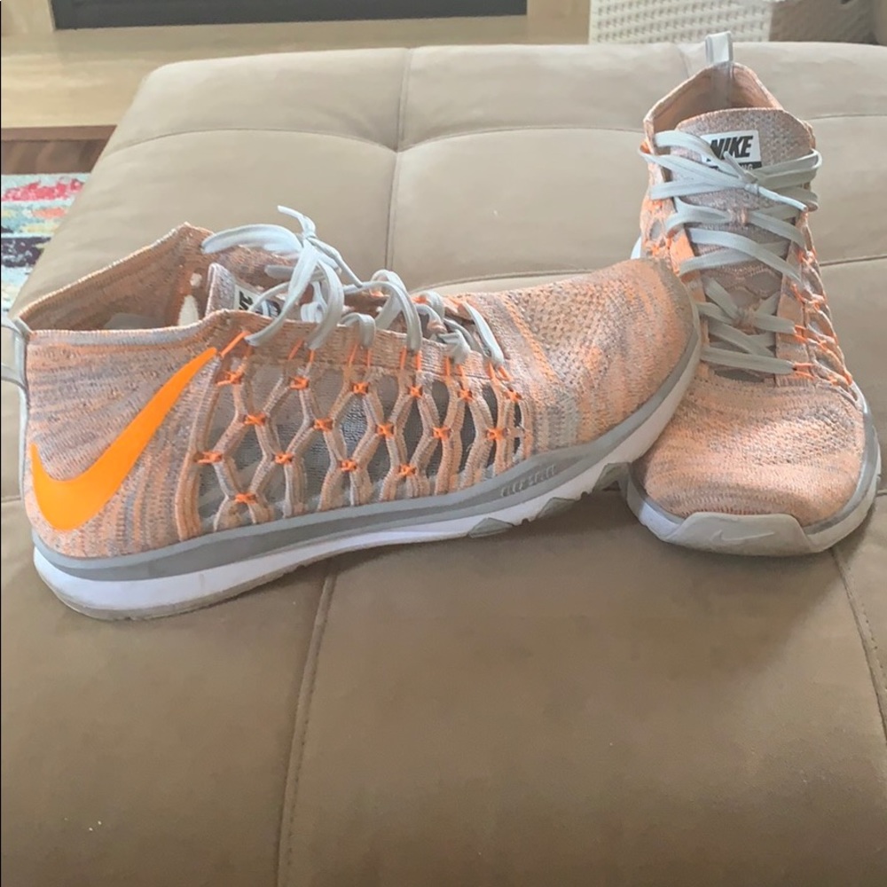 Nike Train Ultrafast Flyinit size 12 Orange/Grey